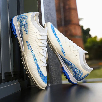 New Men Football Boots Ultralight Soccer Shoes Cleats Long Spikes Match Breathable Indoor Sneakers Training Drop Shipping