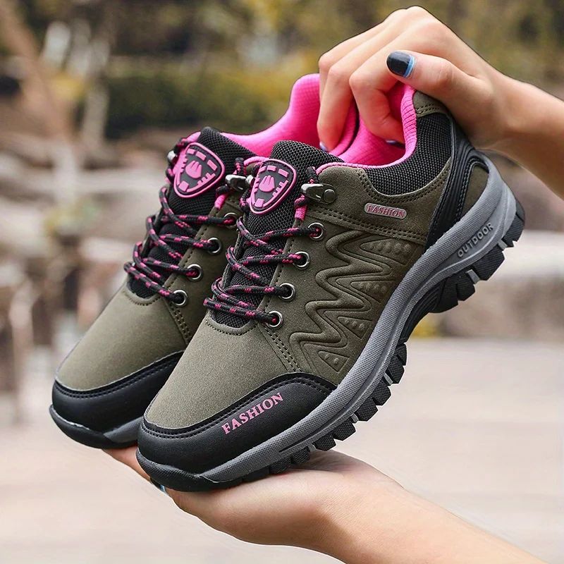 Women's Outdoor Sneakers Fashionable Non Slip Durable Hiking Shoes High-quality Design Platform Low Cut Casual Women's Shoe 2025