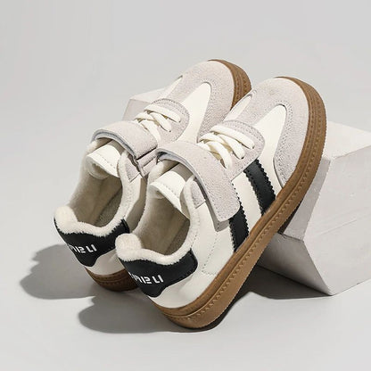 Children Casual Sneakers New Black Soft Bottom Girls Boys German Training Shoes Autumn Winter Fashion Red Kids Baby Casual Shoes