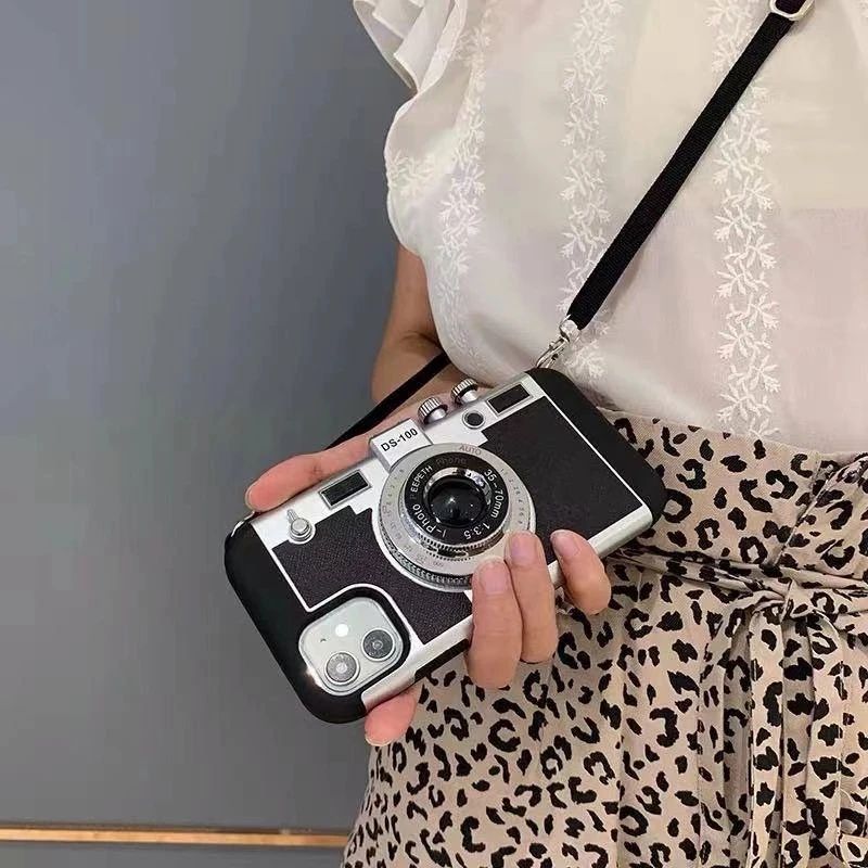 Capa de Couro Emily Em Paris Câmera Retrô 3D para IPhone 11 13 14 15 16 Pro Max 12 Mini XS XR X 7 8 Plus SE 2022 Acessórios IPhone