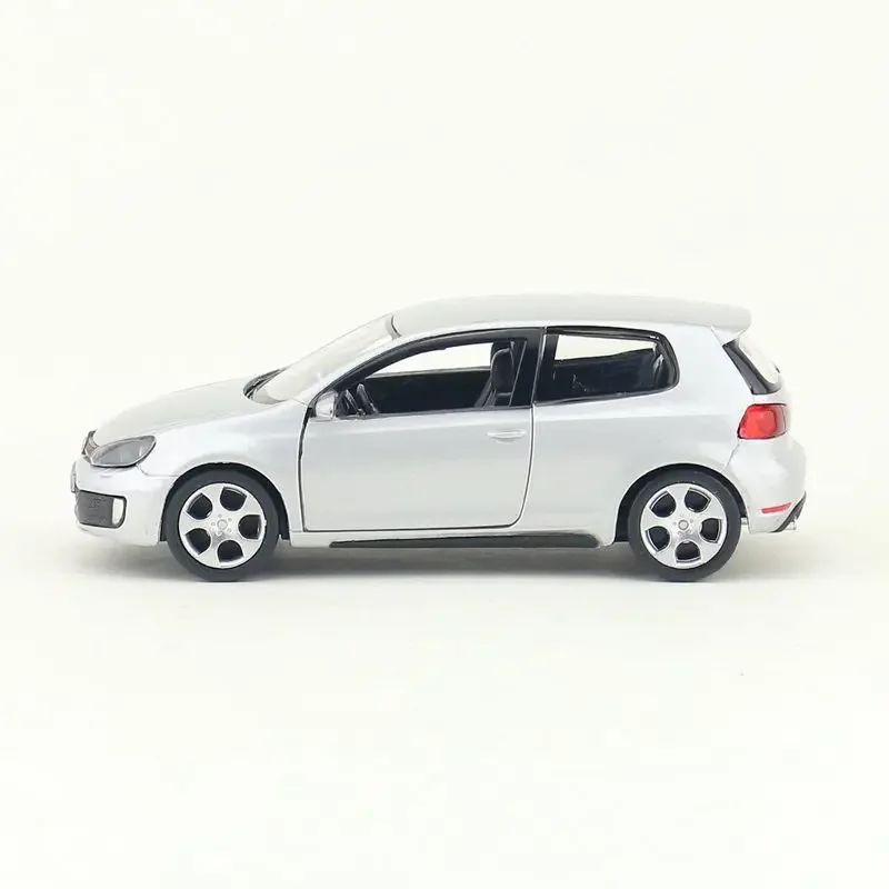1/36 VW Golf 6 Miniaturas Carro Volkswagen em Escala Golf Gti Miniatura de Liga Brinquedo de Fricção Modelos de Veículos para Presentes Infantis