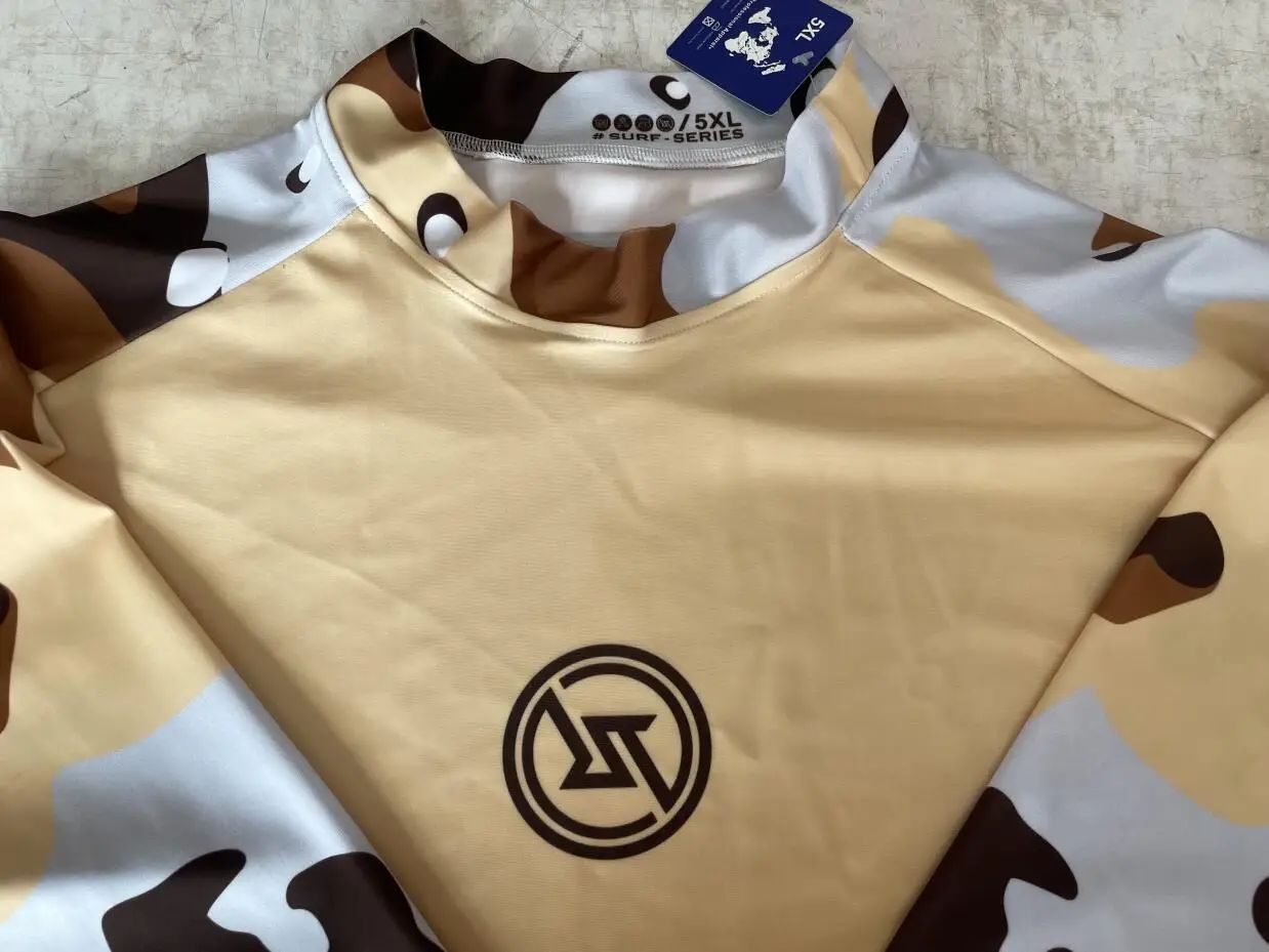 New Men's Surfing Shirt Holiday Party Lycra Rashguard RIGHTTRACK For Surf Sportswear Beach UV Swimwear UPF50  Clothes