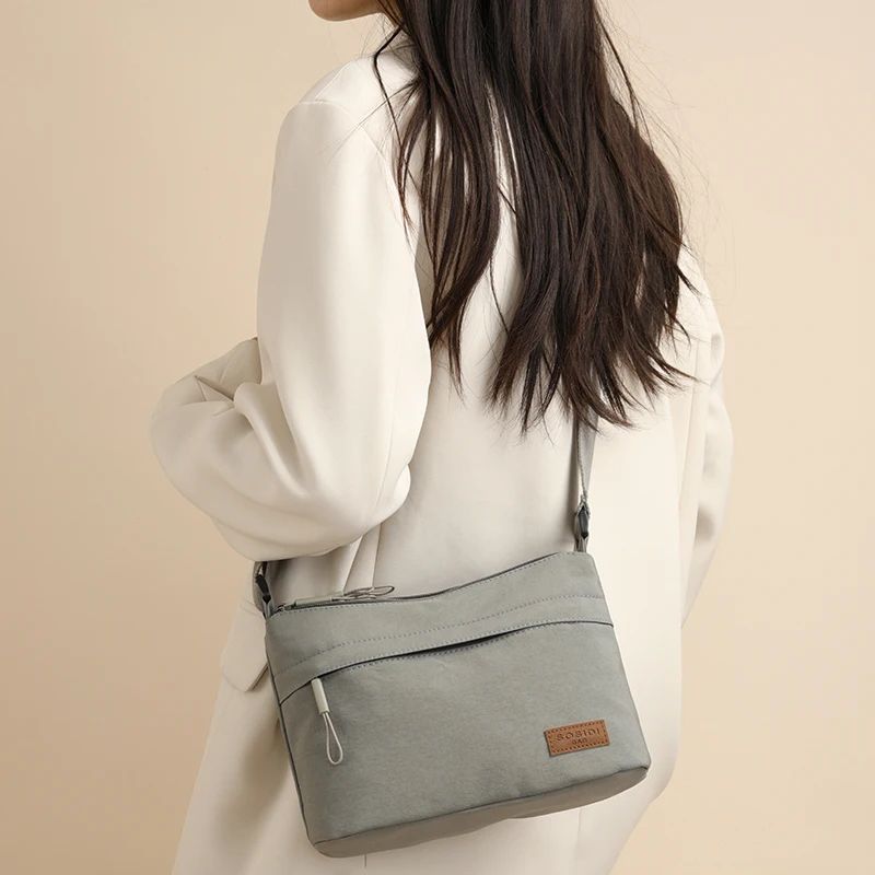 3 Main Pockets High Capacity Shoulder Crossbody Bag for Women Multi-pocket Purse Canvas Handbag Suitable for Mothers Shopping