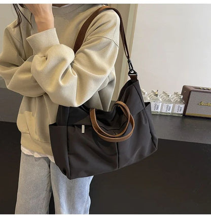Designer Women's Tote Bag Spacious Nylon Handbag Multiple Pocket Large Capacity Commuting Shoulder Bag Lightweight Shopping