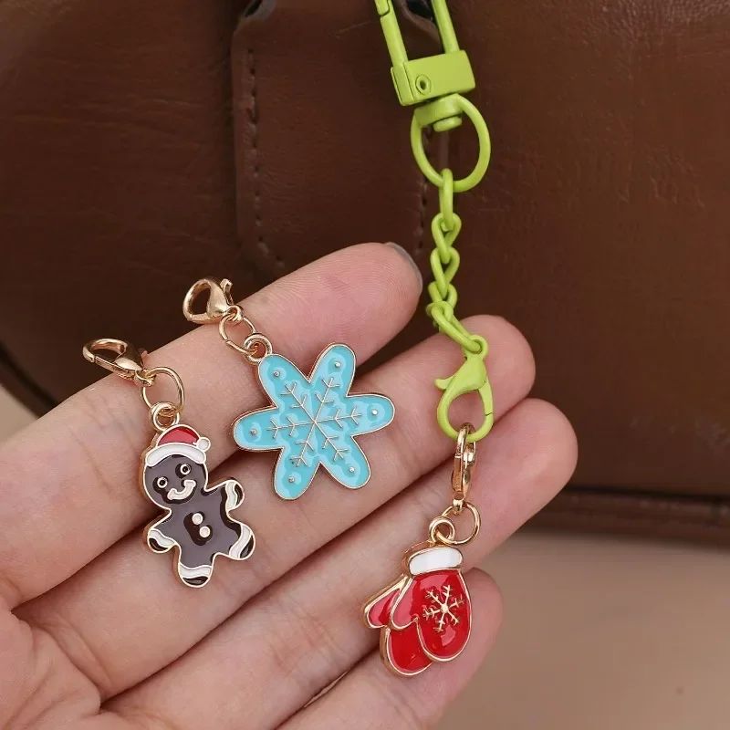 100/2Pcs Mixed Christmas Theme Keychains Clip-on Pendant Xmas DIY Making Pendants Necklaces Earrings Bracelets Handmade Jewelry