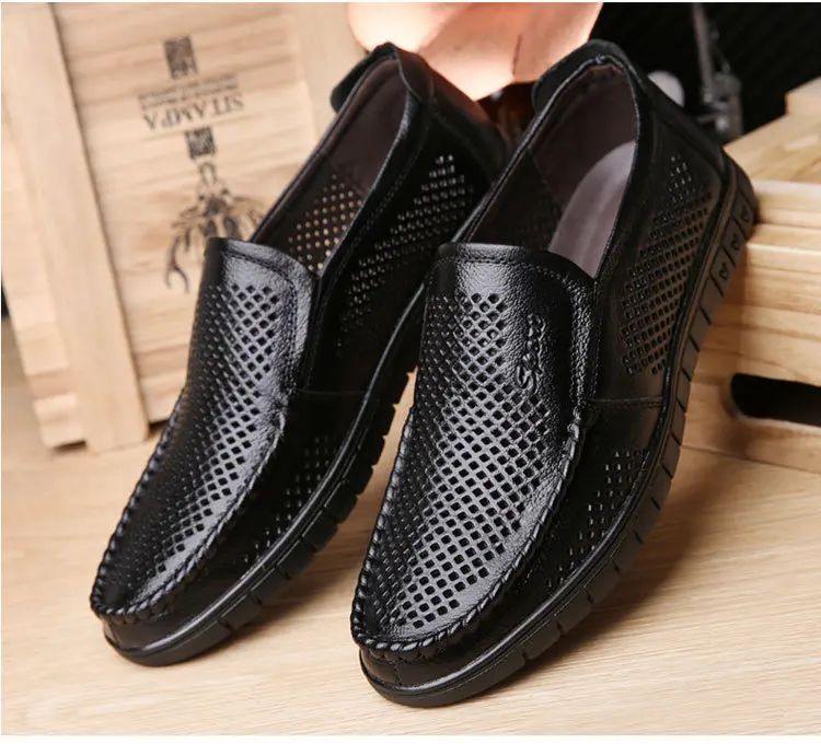 Plus Size Breathable Hollow Out Leather Sandals For Men Summer Comfortable Slip-Ons With Gap Between The Shoes And The Ground