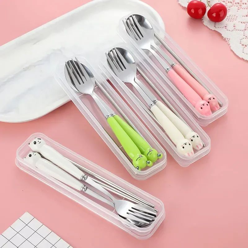 Talheres Portáteis de Desenho Animado com Estojo Utensílios de Cozinha Reutilizáveis Talheres Incluem Garfo Colher para Crianças