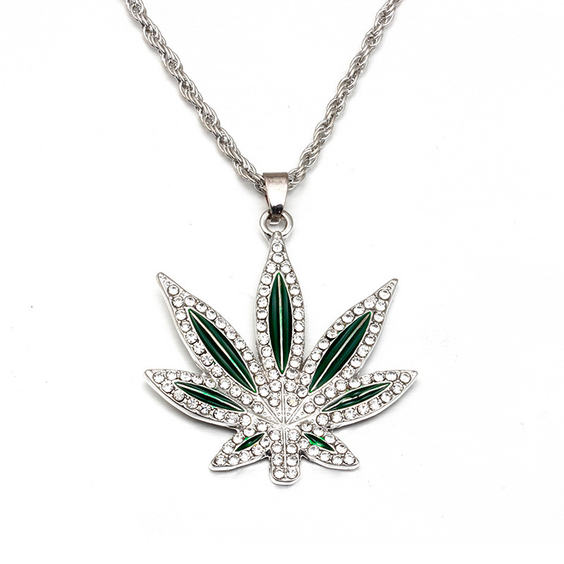 Colar Masculino com Pingente de Folha de Bordo Cravejado de Strass Correntes Douradas para Meninos Joias Steampunk Masculinas