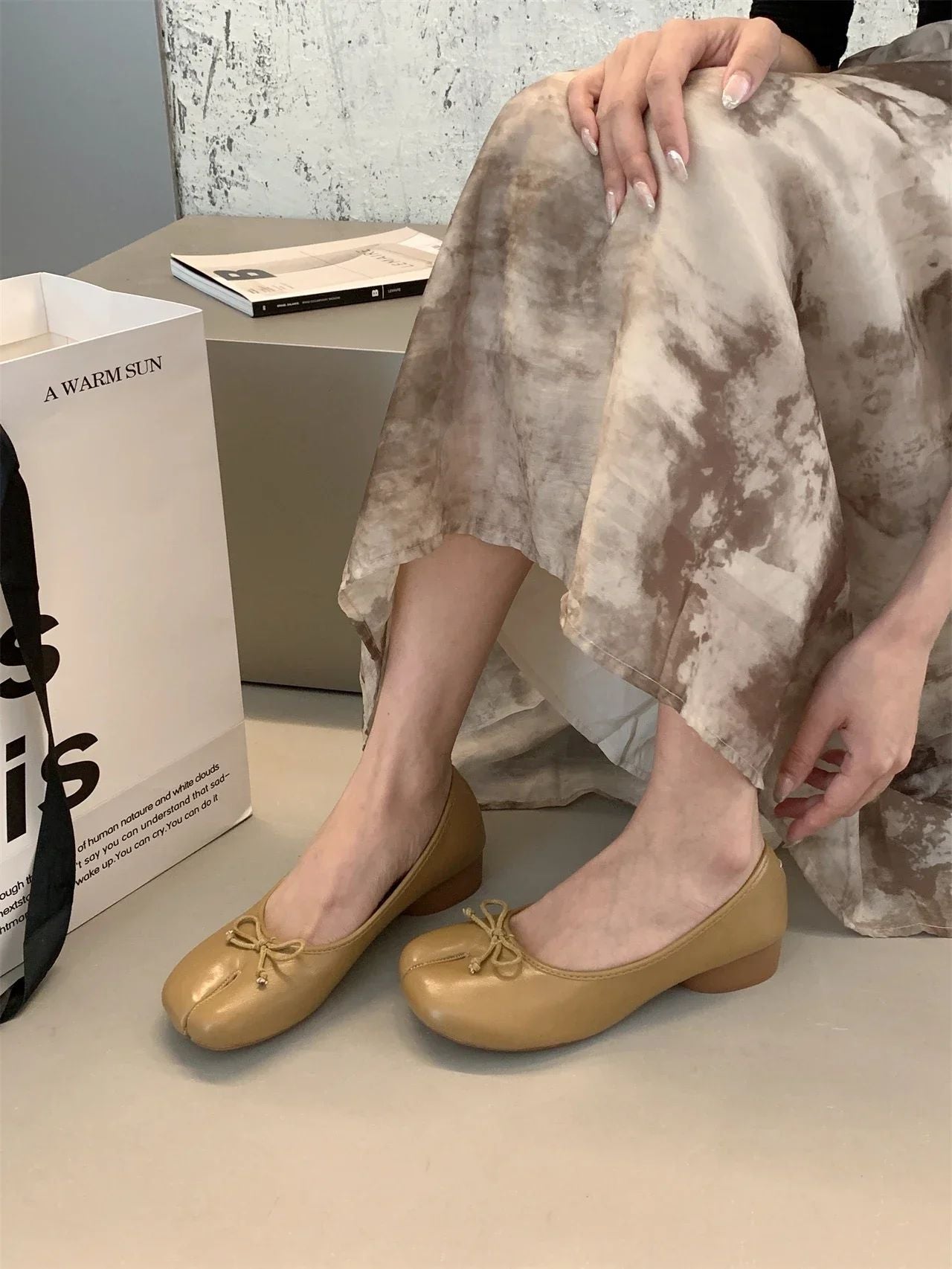 Tabi Shoes Ballet Falts Leather Ballerina Shoes For Women Split Toe Flats Tabi Shoes Slip On Soft Bottom Moccasins with Bowknot