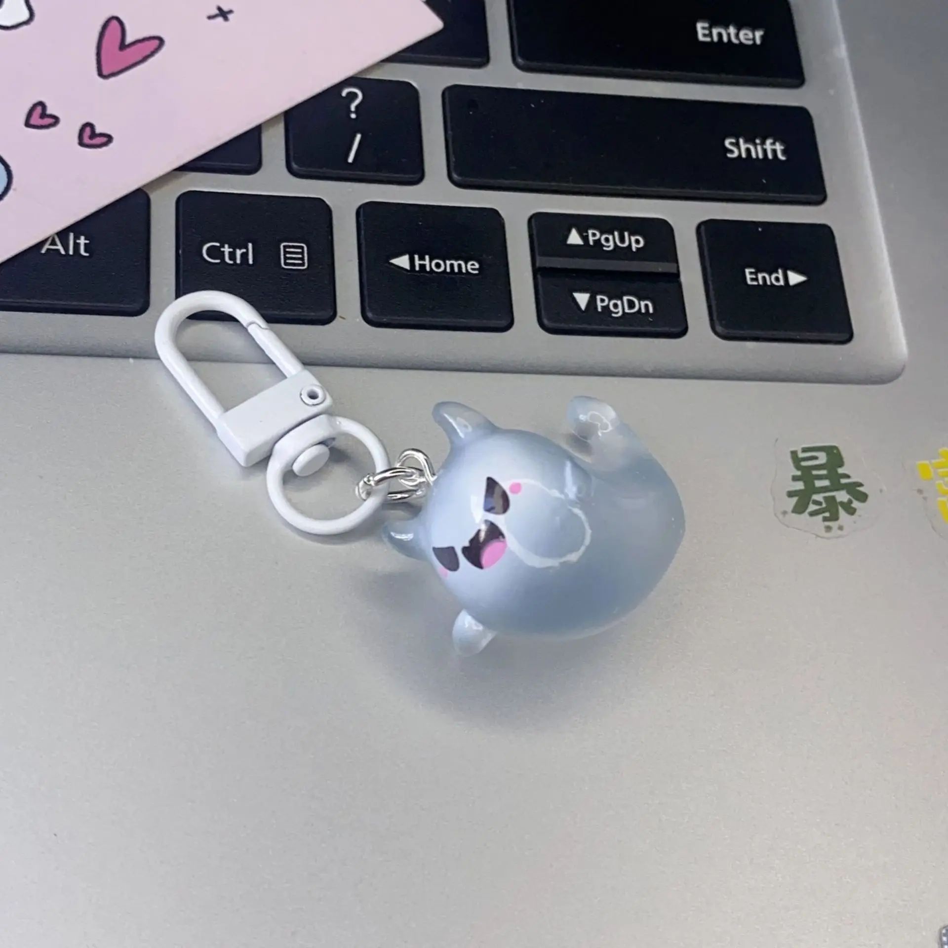 Creative Halloween Luminous Mini Cute Ghost Pendant Keychains Resin Keyring Key Holder for Kid Adult Festival Gifts Bag Charms
