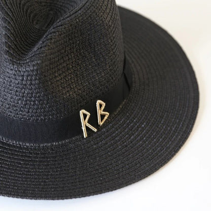Fashionable Metal RB Letter Straw Hats for Women Men Summer Outdoor Holidays Beach Sun Hat Straw Hats for Women Fashion Panama