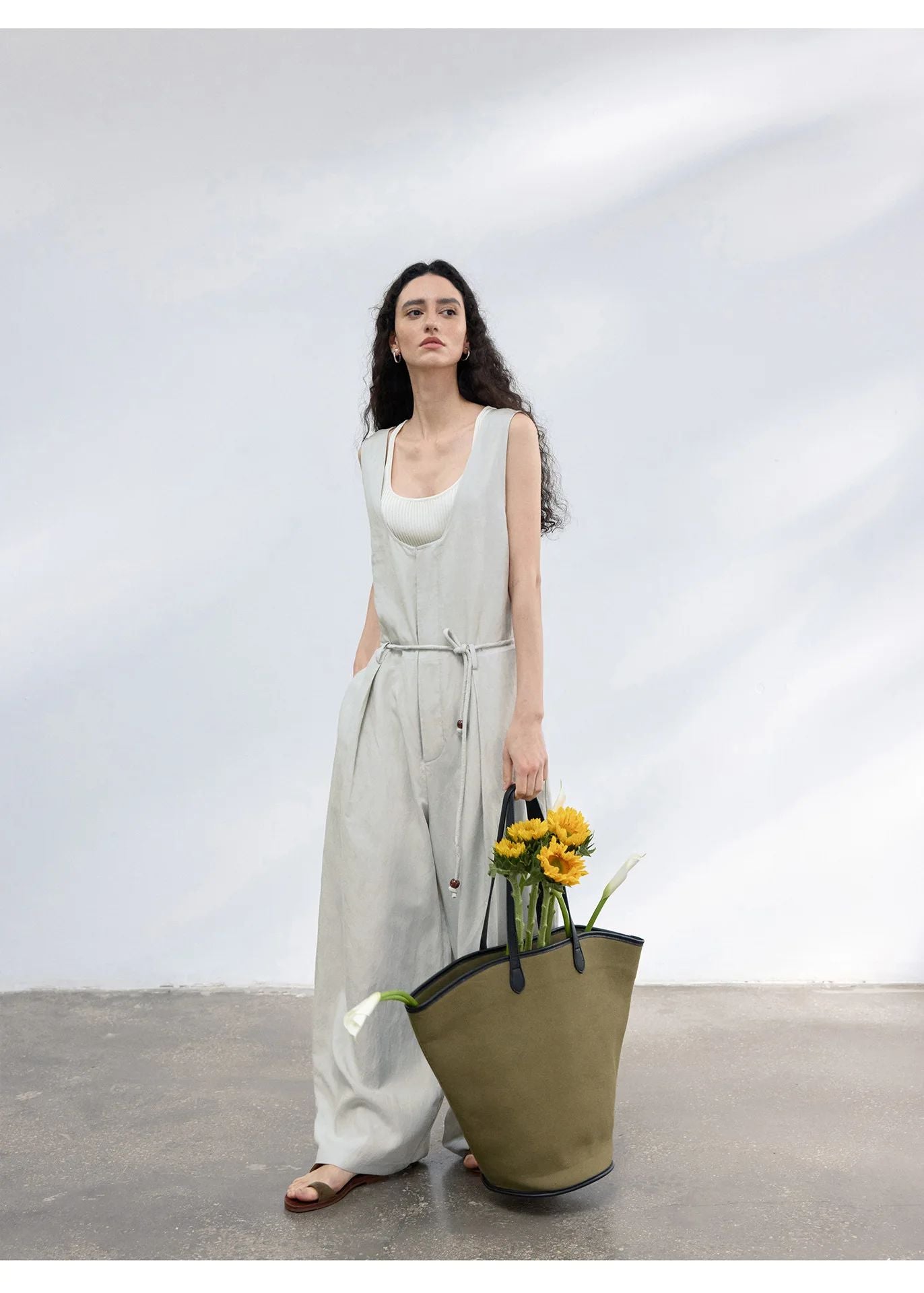 Colne U-Neck Linen Blend Vest And Knife Pleat One-Piece Pants Women's Fashion Design Sensation Tianli Material Long Pants