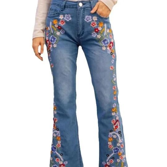 Slimming Women's Denim Jeans Embroidered Washed Bell Bottoms Mid Waist Jeans Chinese Manufacturer Wholesale Retail