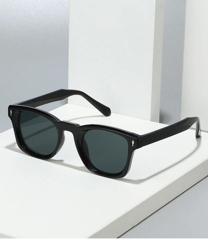 JNPCXI Retro Rivets Square Sunglasses Women Fashion Gradient Shades UV400 Men Green Black Sun Glasses