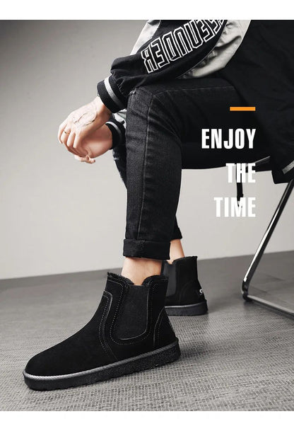 2025 Novas Botas Masculinas de Inverno Quentes de Pelúcia Botas de Couro Casuais de Cano Alto Sapatos de Neve da Moda para o Ar Livre