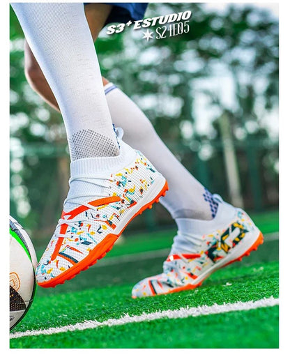 New Men TF/FG Soccer Shoes Society Original Grass Training Professional Cleats Football Boot Low Cut Top Quality Sneakers Casual
