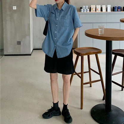 Summer Korean Denim Short Sleeve Shirt Women 2025 Pockets Loose Turn Down Colllar Shirts Woman Chic Single Breasted Jeans Blouse