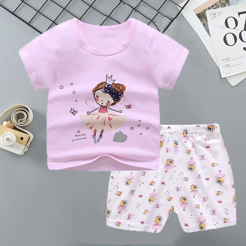 Conjuntos Infantis Mãe e Filhos Roupas Menino Menina Camiseta Shorts 2PÇS Verão Algodão Manga Curta Roupas de Bebê Infantil Terno