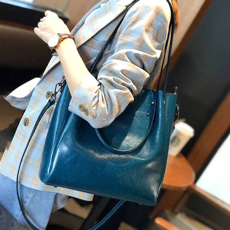 Women's Cow Genuine Leather Handbags Lady Vintage Retro Cowhide shoulder Bag Ladies Luxury large capacity multiple Pockets Lady