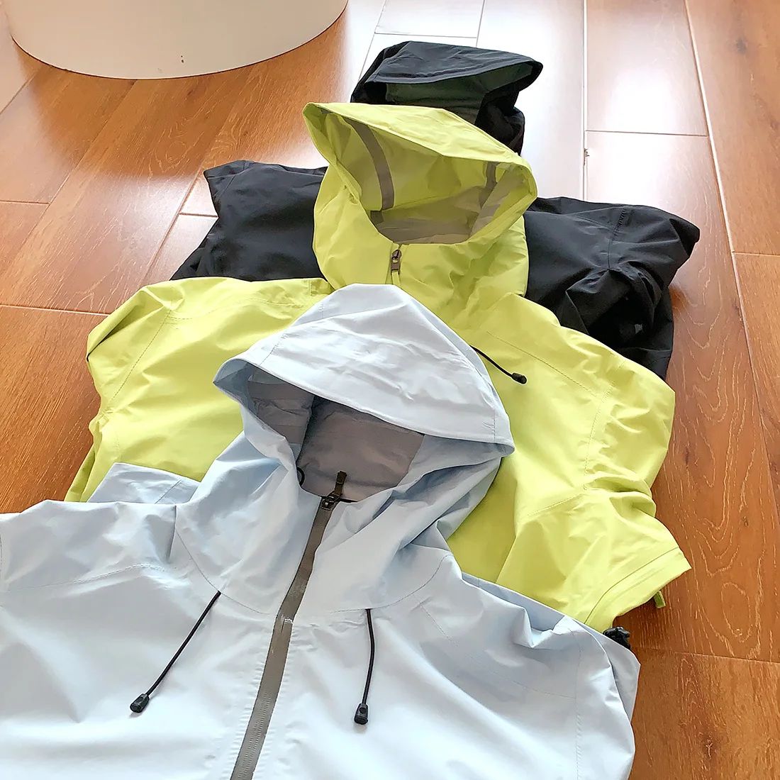 ARC New Storm Jacket Lovers Outdoor Sports Camping Mountain Skiing Trend Fashion British Wind Leisure Waterproof Storm Jacket