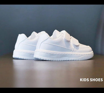 Children's White Shoes Spring and Autumn Kid's Sports Shoes Anti slip Lightweight Boys Board Shoes Soft Sole Baby Casual Shoes