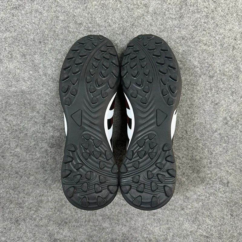 Original TF/FG Men Soccer Shoes Society Futsal Low Cut Indoor Football Field Boots Ultralight Cleats Professional Football Shoes