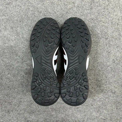 Original TF/FG Men Soccer Shoes Society Futsal Low Cut Indoor Football Field Boots Ultralight Cleats Professional Football Shoes