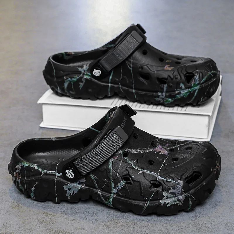 2025Men Slippers High Quality Classic Outdoor Anti-Slip Garden Shoes Lightweight Fashion Casual Sandals Sandals for Men Platform