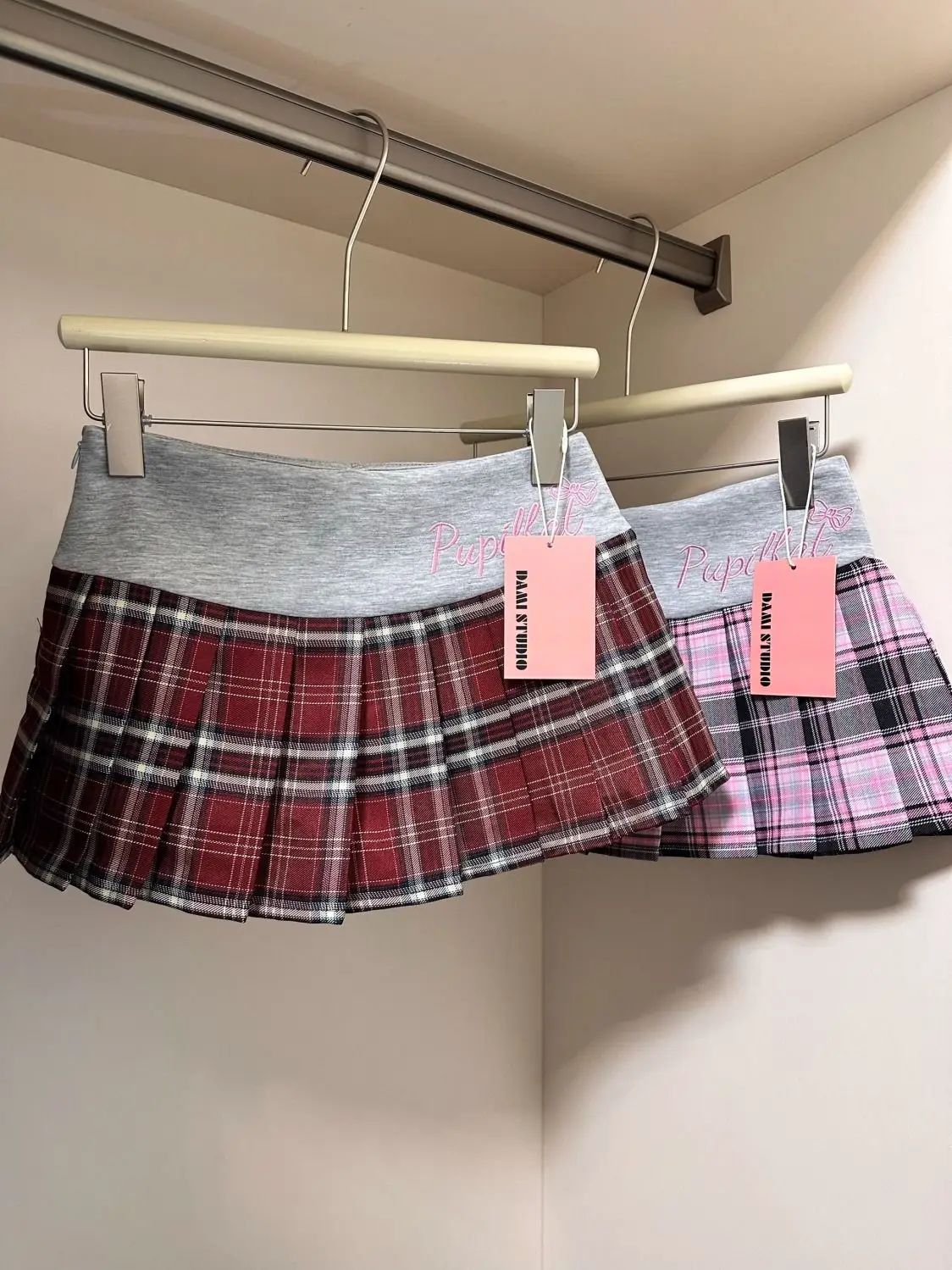 American Retro Spicy Girl Plaid Half Skirt Women Summer New Embroidery Patchwork Fashion High Waist Pleated Short Skirt