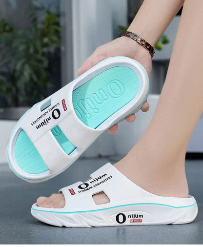 New Summer Men Massage Slippers Sides Indoor Outdoor Sandals Soft Sole Slides Male Flip-flops Men's Sandals Beach Casual Shoes