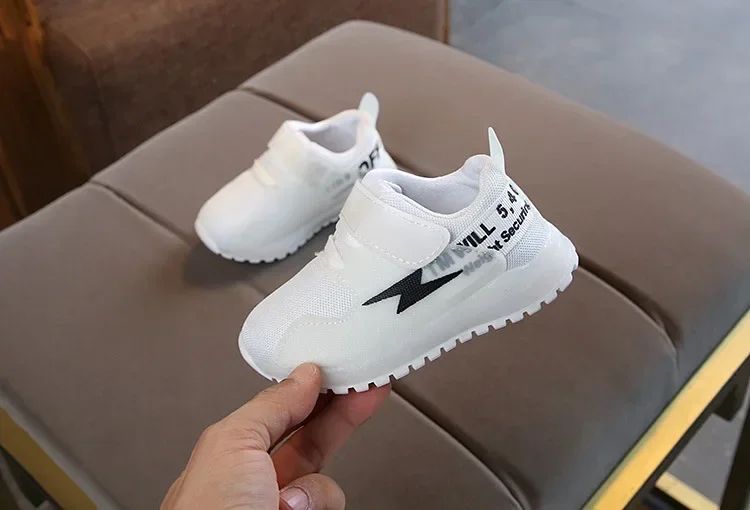 Kid Tennis 2023 Spring And Autumn Children LED Sneakers Boys Glowing Shoes kids Baby Girls Toddler Shoes with Light Up Luminous