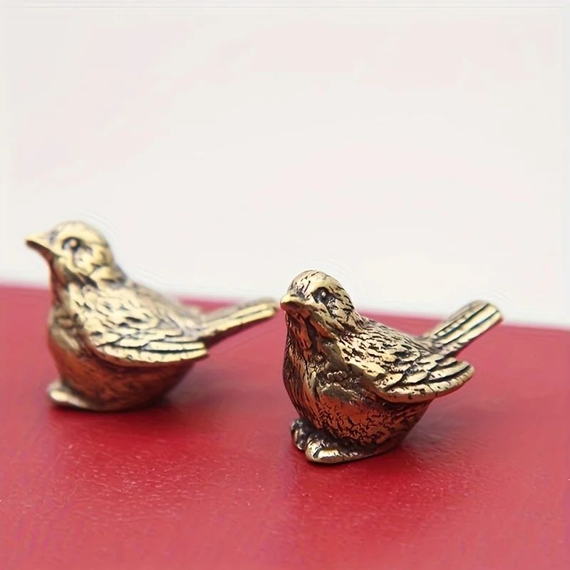 1 brass sparrow figurine, Christmas tea pet desktop home decoration, personalized fun Christmas gifts