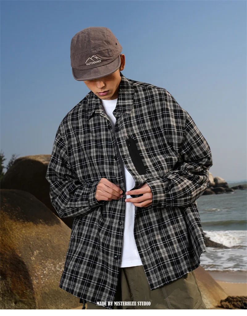 Autumn Y2K Vintage Plaid Shirts For Men Long Sleeve Button Up Blouse Korean Fashion Zip Pocket Cargo Shirt Streetwear Clothes