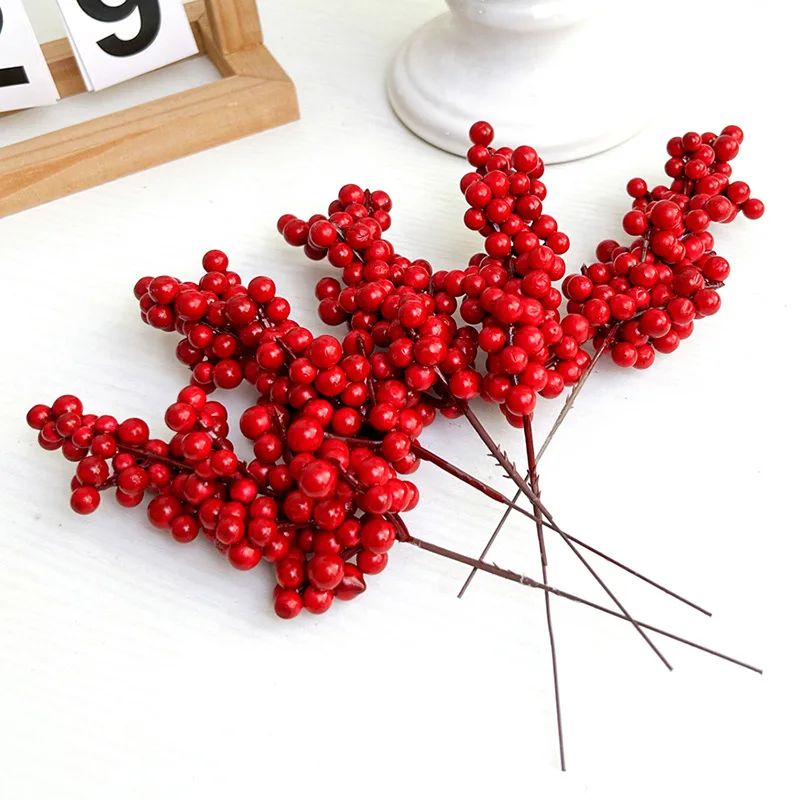 10pcs Artificial Berries Christmas Decoration Flowers Red Berry Branches Xmas Tree Party Home Table Ornament Red Wreath DIY