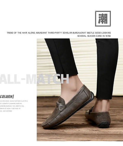 High Quality Leather Men Casual Shoes Comfortable Light Men Loafers Formal Men Dress Shoes Breathable Slip on Men Driving Shoes