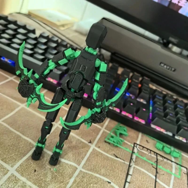 Titan 13 Boneco de Ação Multiarticulado Articulações Móveis Modelos de Personagens para Montar Impressão 3D Descompressão Boneco DIY