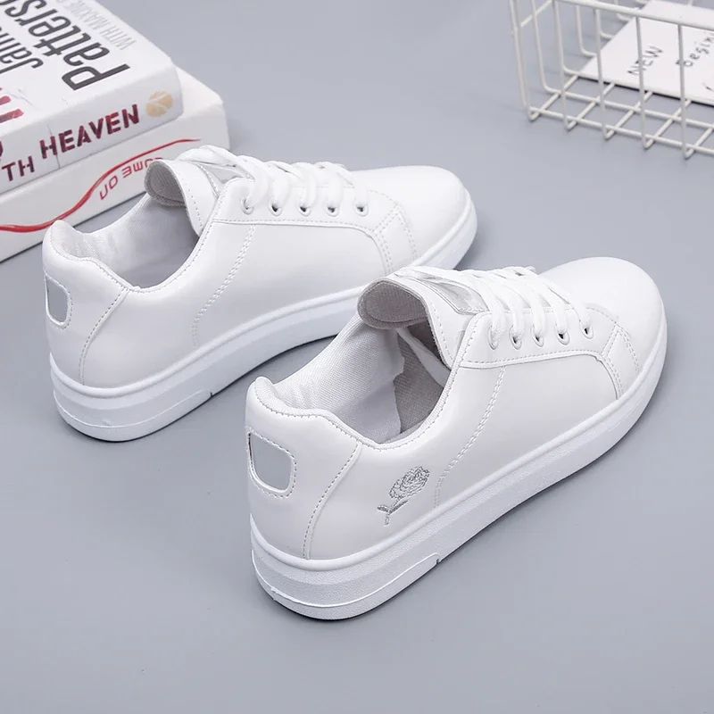 Women Leather Pu Casual Shoes New 2024 Woman Shoes Fashion Embroidered White Sneakers Breathable Flower Lace-Up Women Sneakers