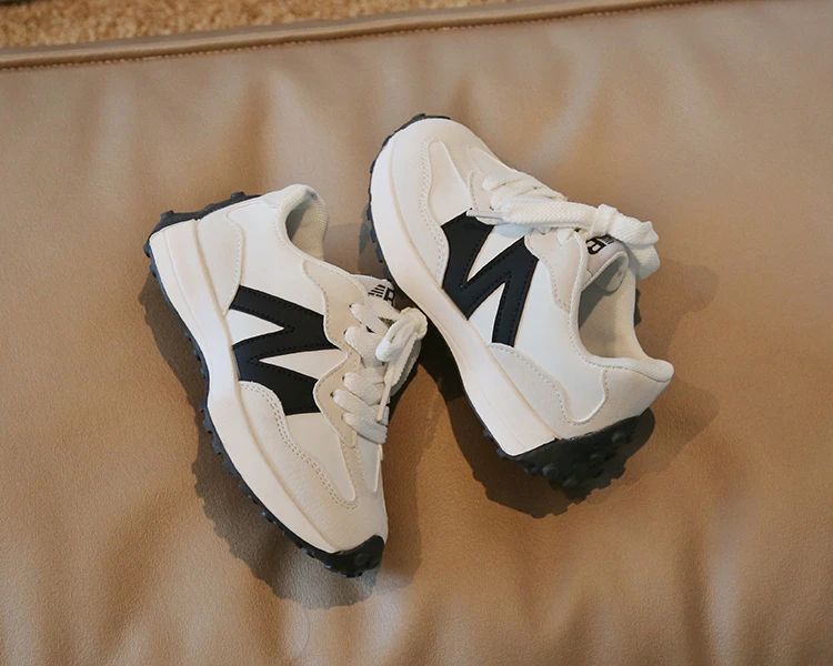 Children's Spring New Leather Upper Sneakers Kids Non-Slip Casual Shoes Boys Girls Soft Sole Students Tennis Toddler Sport Shoes