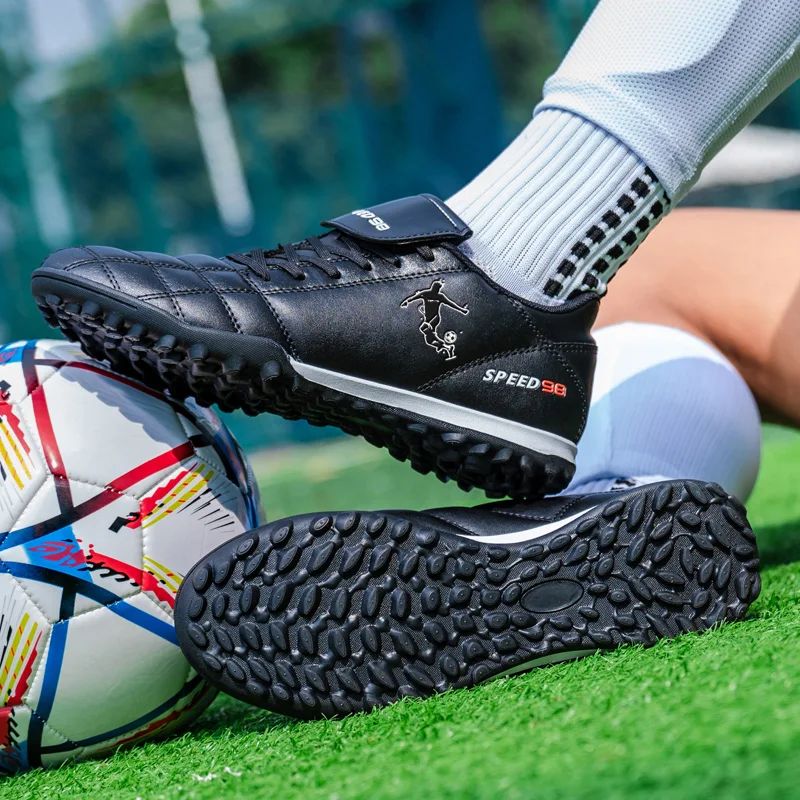 New Men Professional Football Boots Unisex Hot Sale Cleats Soccer Shoes Futsal Women Ultralight High-quality TF/FG Sneakers