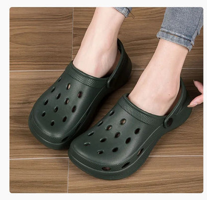 Stock Available 2024 New Large Size Beach Hollow Out Sandals Men's and Women's Garden Shoes Plus Size EVA Sole EVA Strap