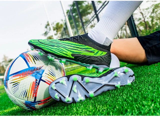 Society Cleats Men Soccer Shoes Professional Boys Football Boots Indoor Original Football Field Boots Sneakers Training Fast