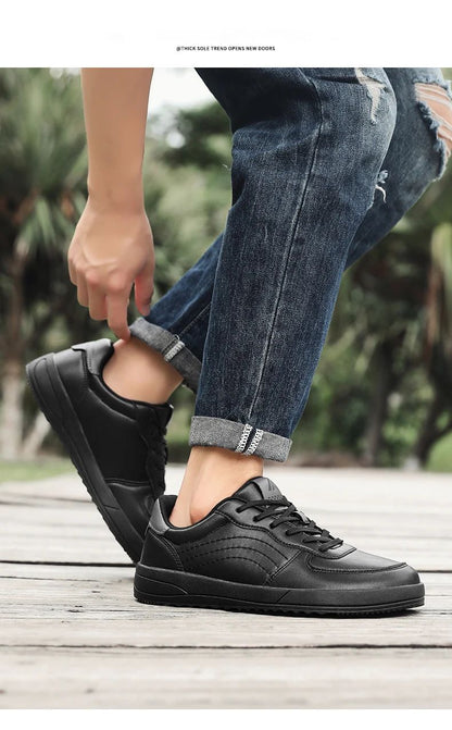 2025 New Mens Casual Shoes Leather Fashion Breathable Sneakers Anti Slip Travel Shoes Lace Up Flats Shoes Comfortable Men Shoes