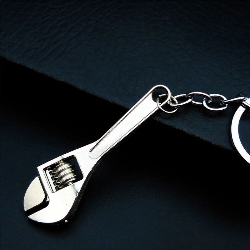 1 Chave inglesa multifuncional mini, Chave de boca mini, Ferramenta manual portátil, Chave inglesa de mandíbula, Chaveiro, Ferramenta de chave ajustável