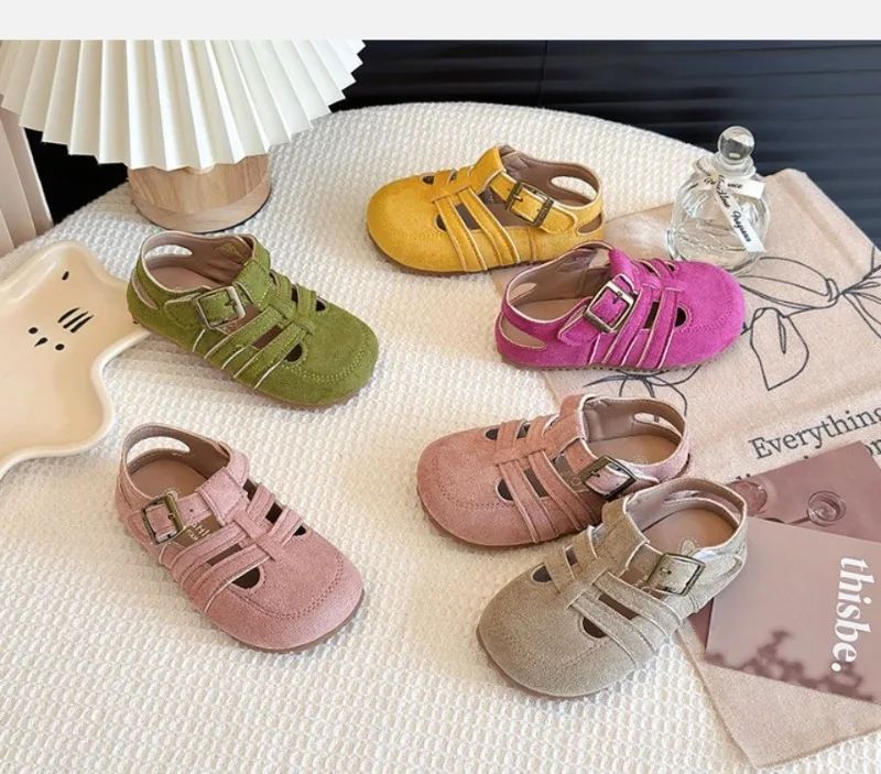 1-12Y Children's Sandals Toe Protect Boys Girls Summer New Candy Color Soft Sole Shoes Kids Casual Retro Flat Leather Sandals