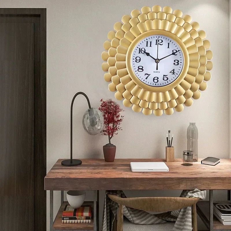 10 Inch Retro Home Wall Decoration Wall Clock Time Accurate Border Three-dimensional Hanging Quartz Clock for Decoration