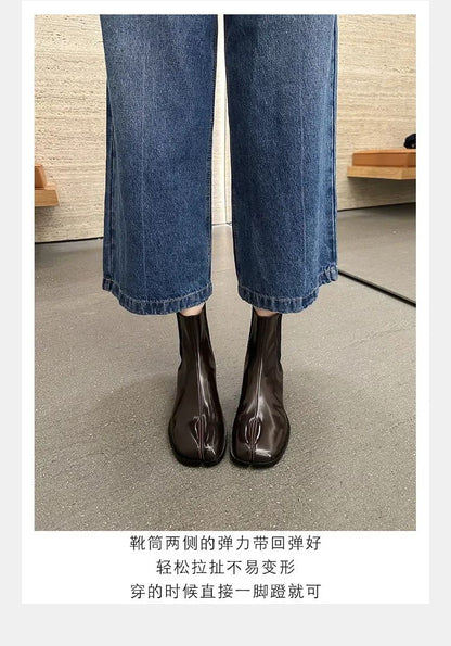 2025 Stretch Slip On Chelsea Boots Woman Split Toe Low Heels Ankle Botas Feminina Tabi Shoes Winter Patent/Matte Leather Botines