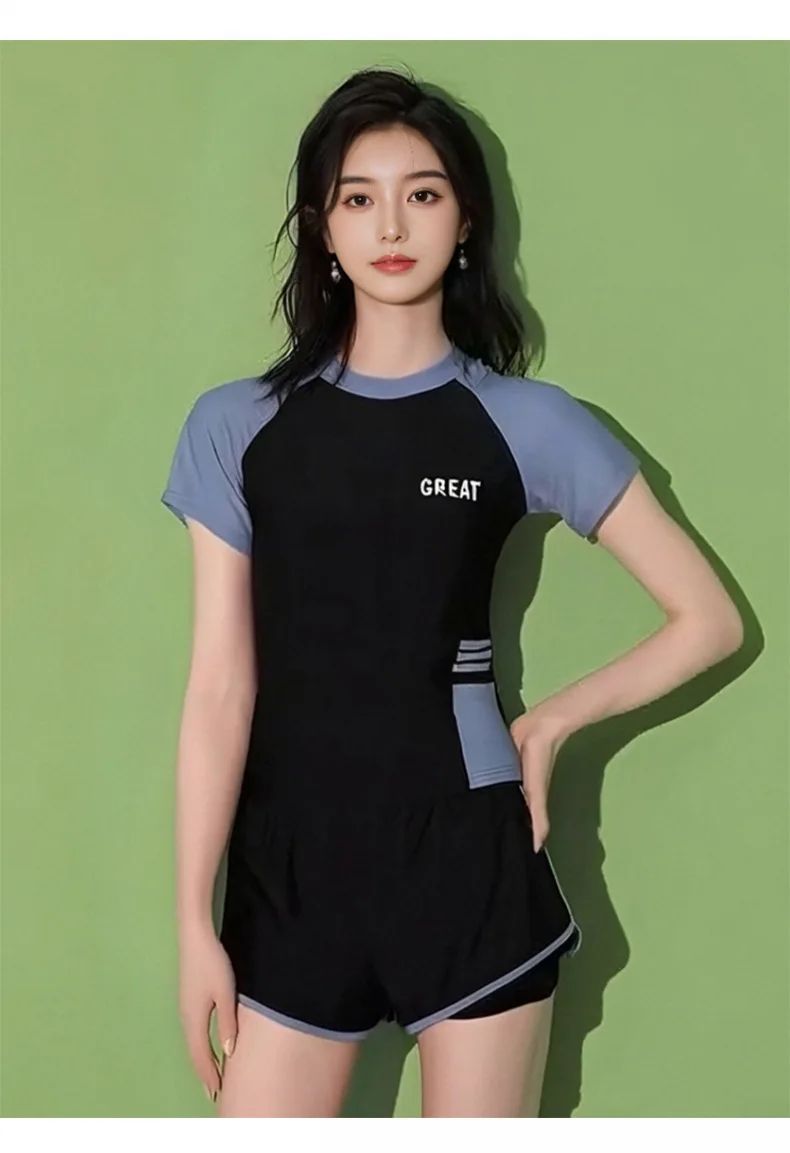 Sporty Two-Piece Swimsuit Short Sleeve plus Size Concealing Conservative Flat Footwear for Hot Springs Swimming Costume