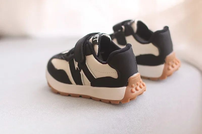 Children's Sneakers for Boy Lightweight Versatile Tennis Shoes for Girls Fashion Causal Kids School Running Basketball Shoes Hot