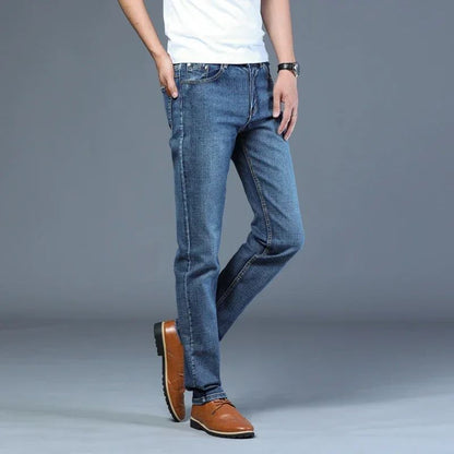 Mens High Quality Jeans Fashion Straight Denim Pants Men Classic Casual Jeans Male Plus Size Denim Trousers Ripped Jeans 28-40