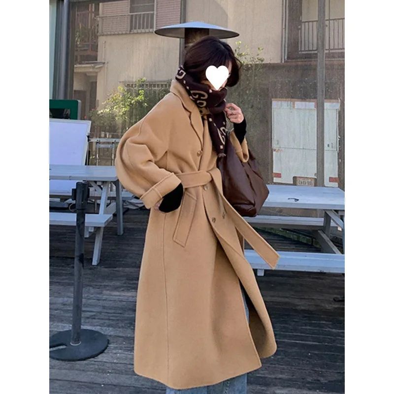 Casaco Feminino de Lã de Comprimento Médio Outono Inverno Estilo Camel Hepburn Casaco Folgado Marca Chinesa de Moda